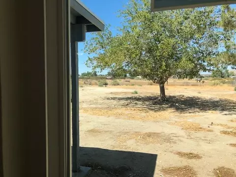 40677 E 162nd St, Lancaster, CA 93535 photo 16