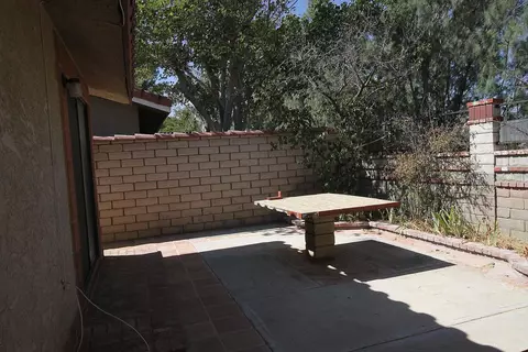 14319 Winchester Dr, Mojave, CA 93501 photo 14