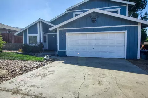 22421 Mccarthy Dr, Tehachapi, CA 93561 photo 2
