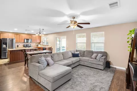 3220 James Ct, Lancaster, CA 93535 photo 6