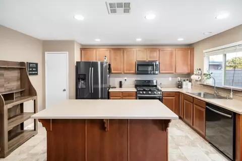 3220 James Ct, Lancaster, CA 93535 photo 11