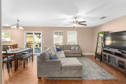 3220 James Ct, Lancaster, CA 93535 photo 5