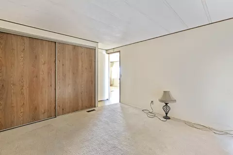 9040 W 60th St, Mojave, CA 93501 photo 8