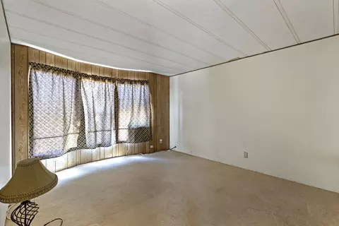 9040 W 60th St, Mojave, CA 93501 photo 7