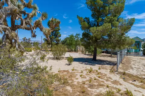 9040 W 60th St, Mojave, CA 93501 photo 30