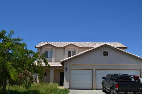 43915 Sandstarr Ct, Lancaster, CA 93535 photo 3