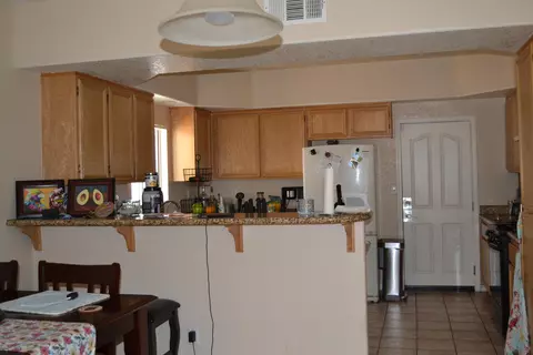 43915 Sandstarr Ct, Lancaster, CA 93535 photo 13