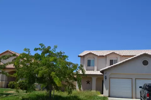 43915 Sandstarr Ct, Lancaster, CA 93535 photo 1
