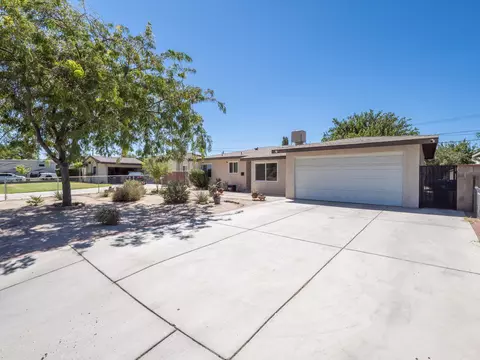 240 E Ave J 12, Lancaster, CA 93535 photo 1