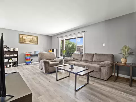 240 E Ave J 12, Lancaster, CA 93535 photo 6