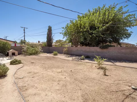 240 E Ave J 12, Lancaster, CA 93535 photo 22