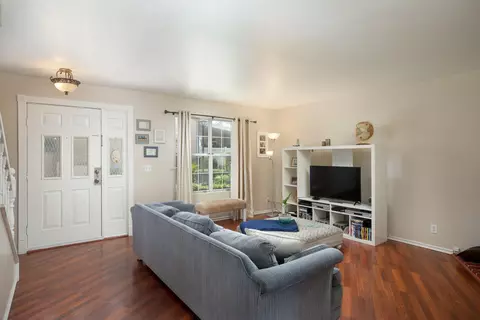 43661 Park Ave, Lancaster, CA 93534 photo 2