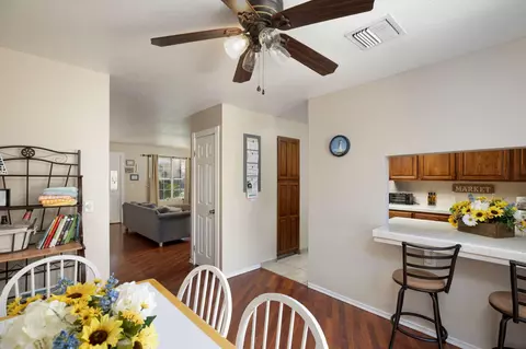 43661 Park Ave, Lancaster, CA 93534 photo 7