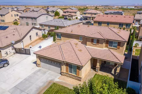 3115 Louise Ave, Lancaster, CA 93536 photo 4