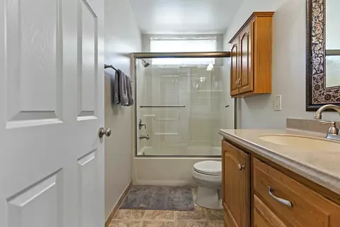 6806 Agave St, Lancaster, CA 93536 photo 10