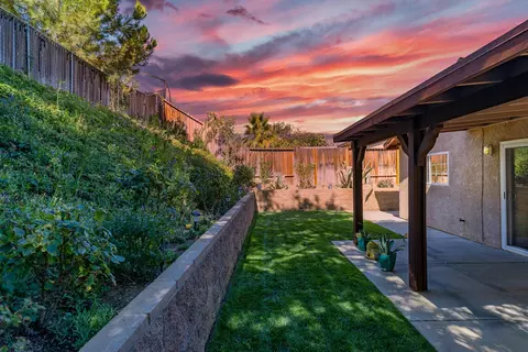 6806 Agave St, Lancaster, CA 93536 photo 14