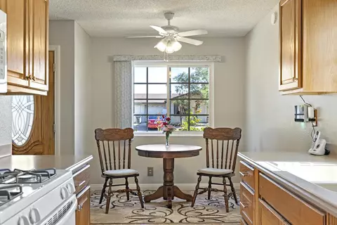 6806 Agave St, Lancaster, CA 93536 photo 8