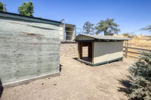 29720 Lower Valley Rd N, Tehachapi, CA 93561 photo 47
