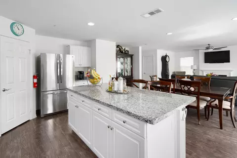 37612 Ebony Dr, Palmdale, CA 93551 photo 14