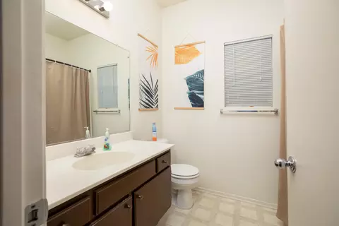 45636 Knightsbridge St, Lancaster, CA 93534 photo 13