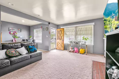 44252 Foxton Ave, Lancaster, CA 93535 photo 7