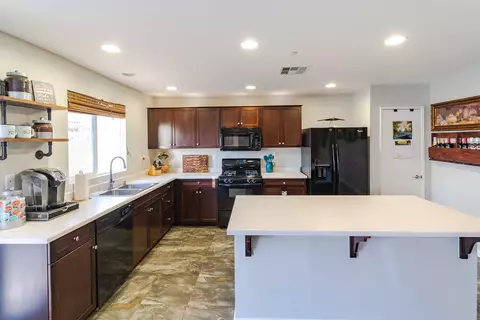 3029 Garnet Ln, Lancaster, CA 93535 photo 12