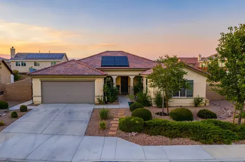 3029 Garnet Ln, Lancaster, CA 93535 photo 1