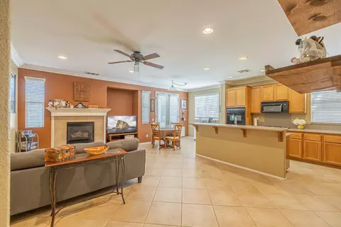 43728 W 57th St, Lancaster, CA 93536 photo 8