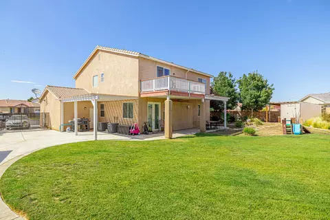 43728 W 57th St, Lancaster, CA 93536 photo 3