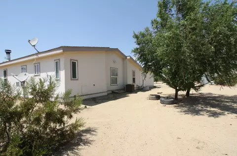 4234 Backus Rd, Mojave, CA 93501 photo 22