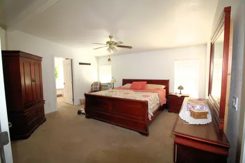 4234 Backus Rd, Mojave, CA 93501 photo 6