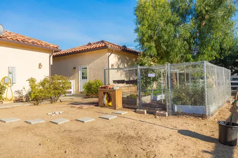 2215 Dolores Pl, Acton, CA 93510 photo 28