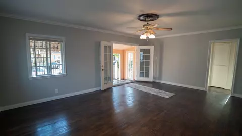 145 E Scott St, Long Beach, CA 90805 photo 8
