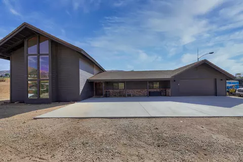 3343 Dwight Lee St, Acton, CA 93510 photo 2
