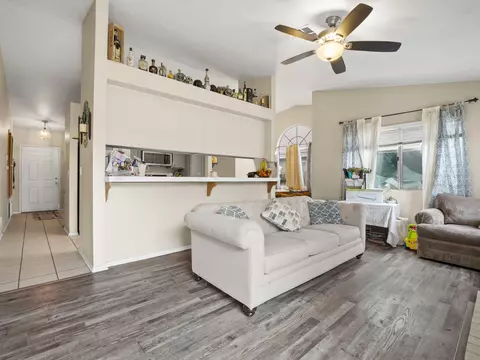 2103 E Oldfield St, Lancaster, CA 93535 photo 8
