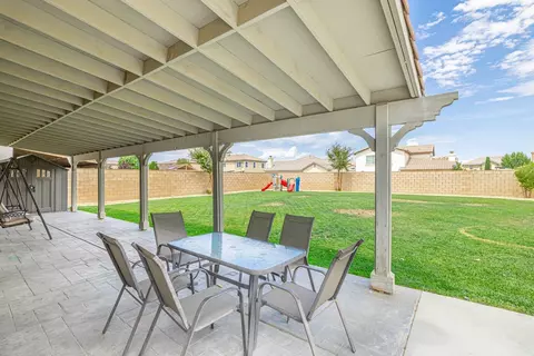 3045 Albret St, Lancaster, CA 93536 photo 30
