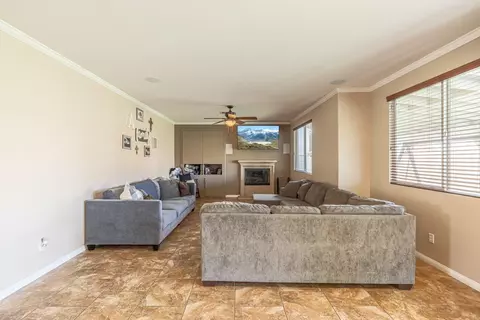3045 Albret St, Lancaster, CA 93536 photo 9