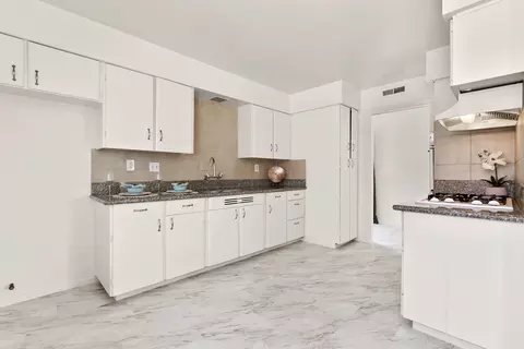 44615 2nd St E, Lancaster, CA 93535 photo 9