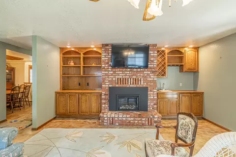 1342 Caren Ct, Lancaster, CA 93534 photo 14