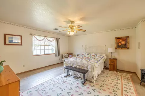 1342 Caren Ct, Lancaster, CA 93534 photo 27