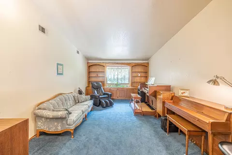 1342 Caren Ct, Lancaster, CA 93534 photo 18