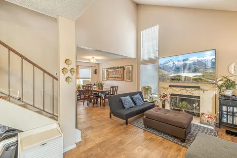 5123 Karling Pl, Palmdale, CA 93552 photo 2