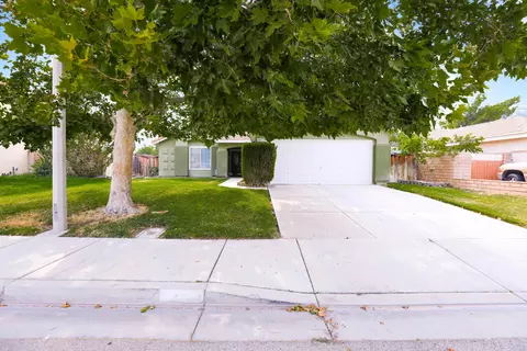 44319 63rd St W St W, Lancaster, CA 93536 photo 4