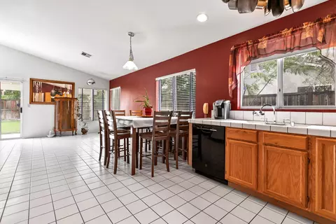 44319 63rd St W St W, Lancaster, CA 93536 photo 12
