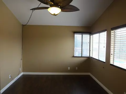 433 E Avenue J9, Lancaster, CA 93535 photo 15