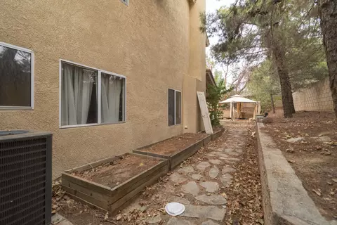 42004 W 57th St, Lancaster, CA 93536 photo 16