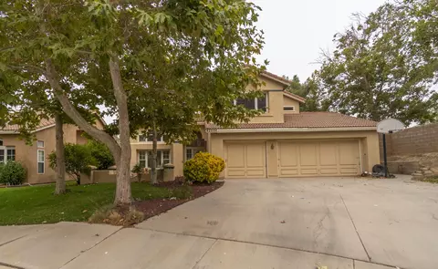 42004 W 57th St, Lancaster, CA 93536 photo 2