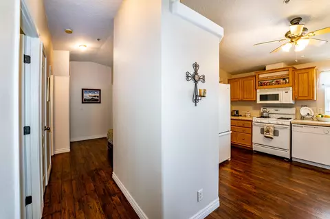 7539 Carmack Ct, Acton, CA 93510 photo 8