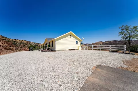 7539 Carmack Ct, Acton, CA 93510 photo 25