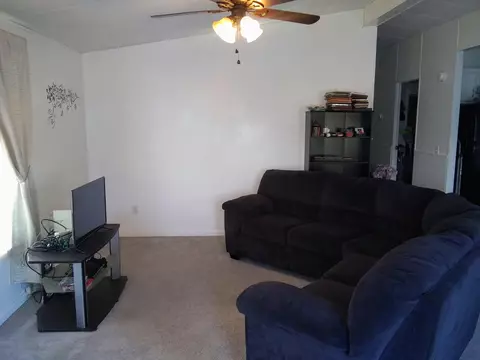 45111 25th St E #25, Lancaster, CA 93535 photo 6